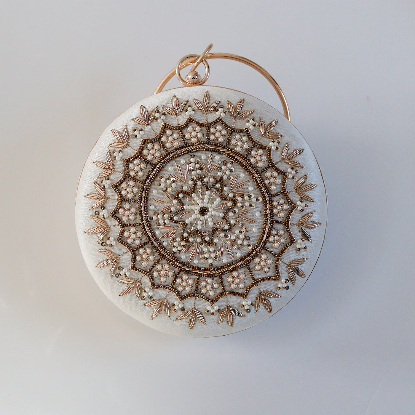 Hibah Embellished Clutch Bag / SS