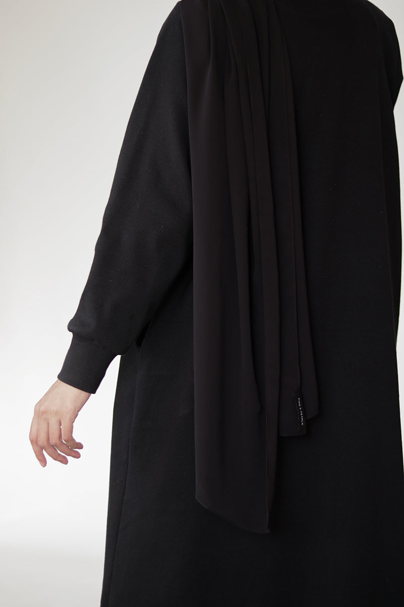 Black Knit Abaya