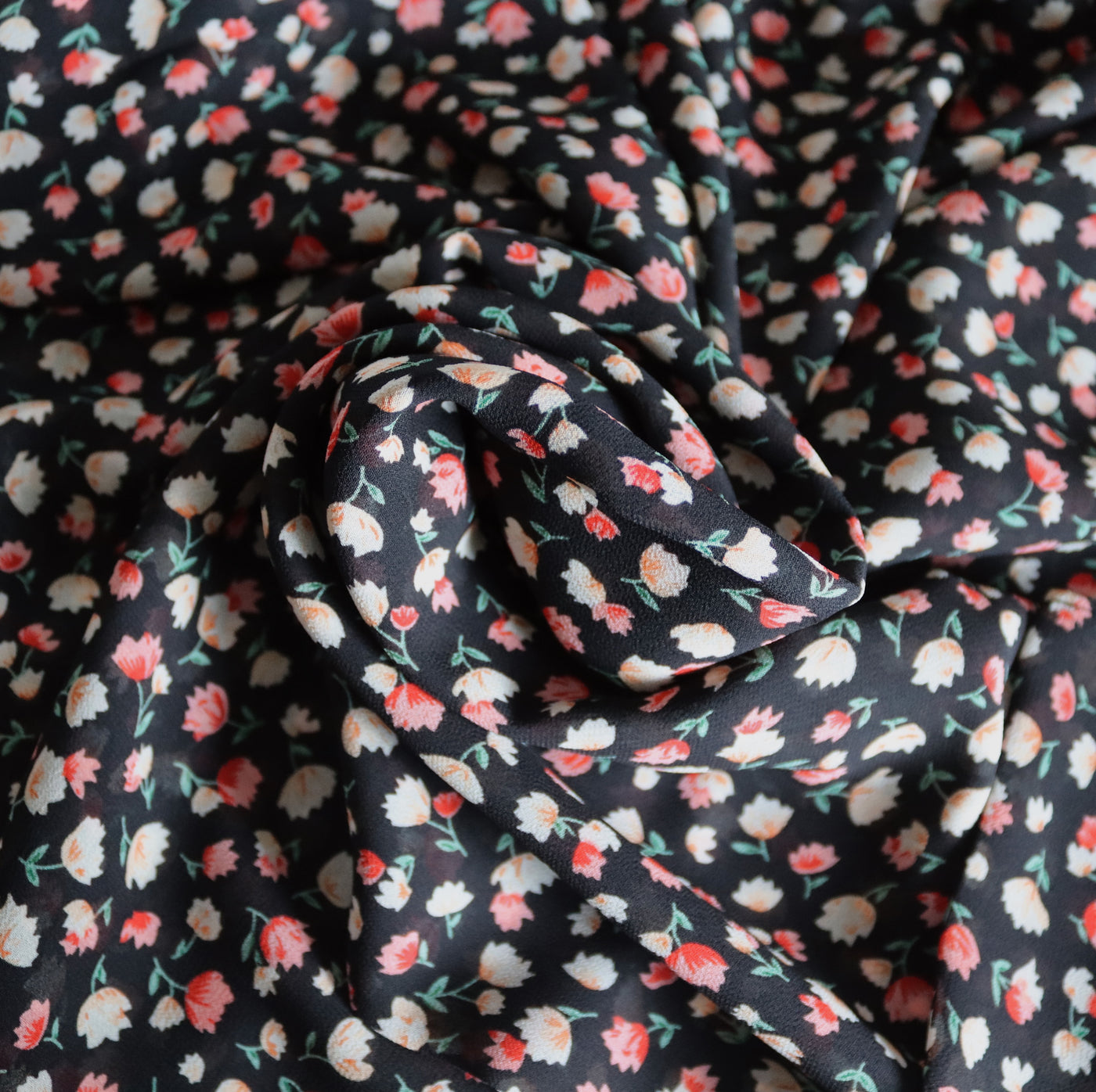 Chiffon Printed Hijab / Bright Tulips