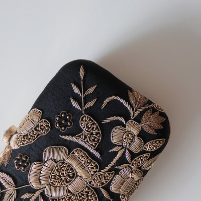 Amal Embellished Clutch Bag | Black