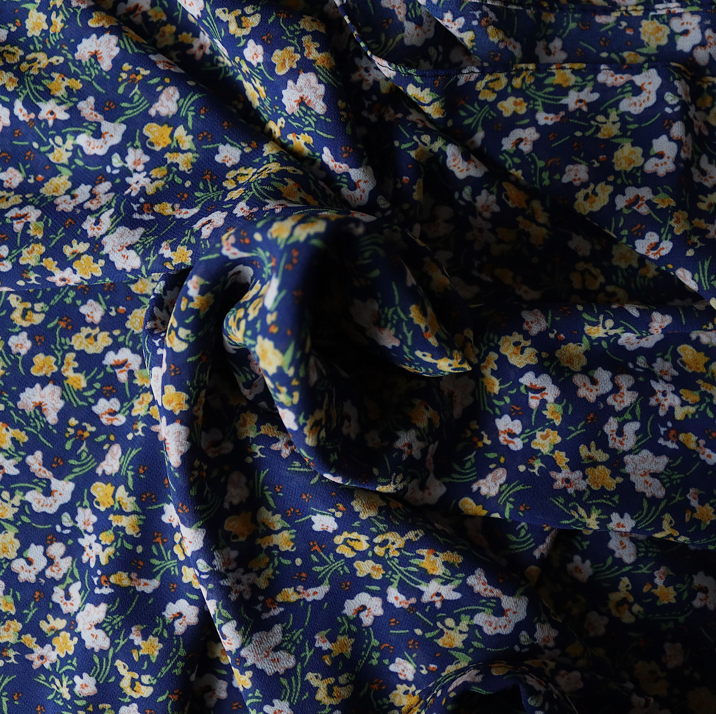 Chiffon Printed Hijab / Navy Floral